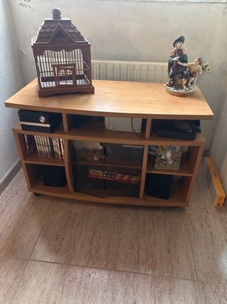 Mesa TV madera clara