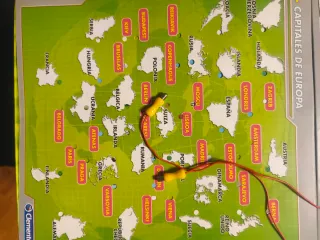 Juego Clementoni Geografía Conecta Contesta