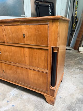 Mesa auxiliar redonda mármol y madera