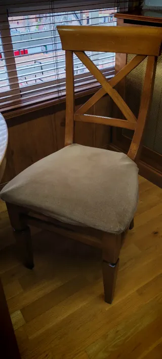 4 Sillas de Comedor Madera Maciza Haya. Nuevas