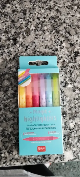 Pack pinturas,libro colorear