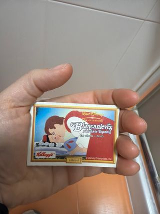 Libro 6 Blancanieves colección Kellogs 2001