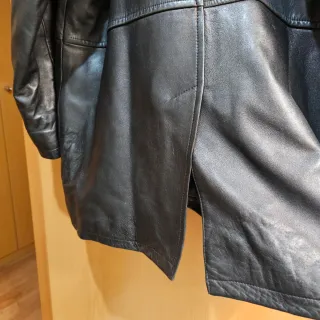 Chaqueta de cuero negro AMI Talla XL