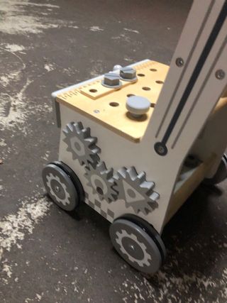 Banco de trabajo de madera para niños