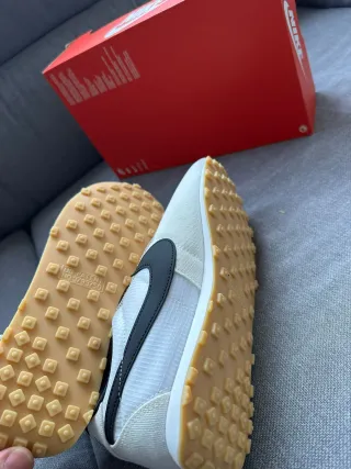 Nike Montreal Racer Vintage Talla 39