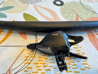 Manillar KTM y Cambio Sram 11v