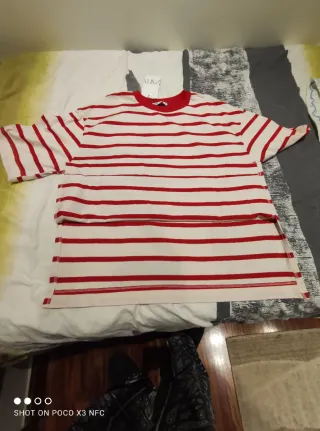 Camiseta Zara Rayas Rojas y Blancas