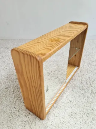 Armario flotante con espejo. Vintage, 70s.