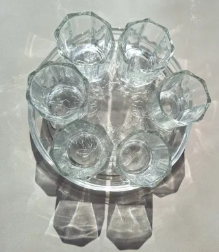 Set 6 vasos de chupitos/licor y bandeja a juego