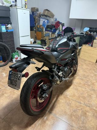 Kawasaki Z500 SE 2025