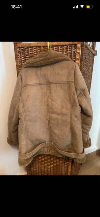 Abrigo Stradivarius Beige/Marrón Talla s