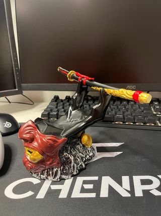 Sujetamandos PS5 con máscara Oni