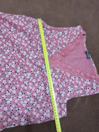 Camiseta de Yessica, talla L