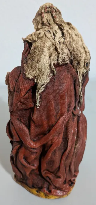 Nacimiento antiguo pintado a mano