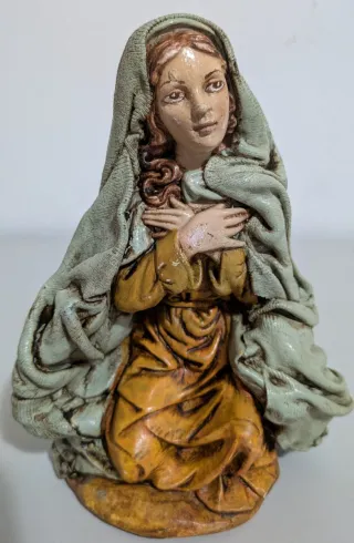 Nacimiento antiguo pintado a mano