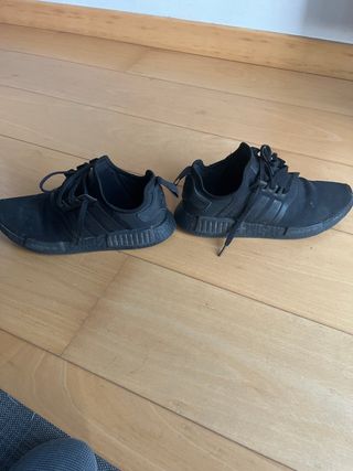 Adidas NMD R1 Tripleblack