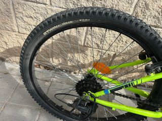 Bicicleta Junior Rockrider ST 500 Verde