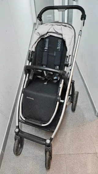 Carrito Bebé Uppababy Cruz V2 Gris