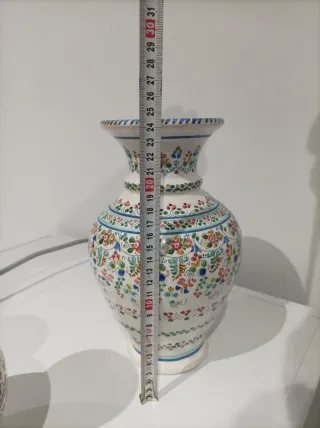 Jarrón de cerámica multicolor