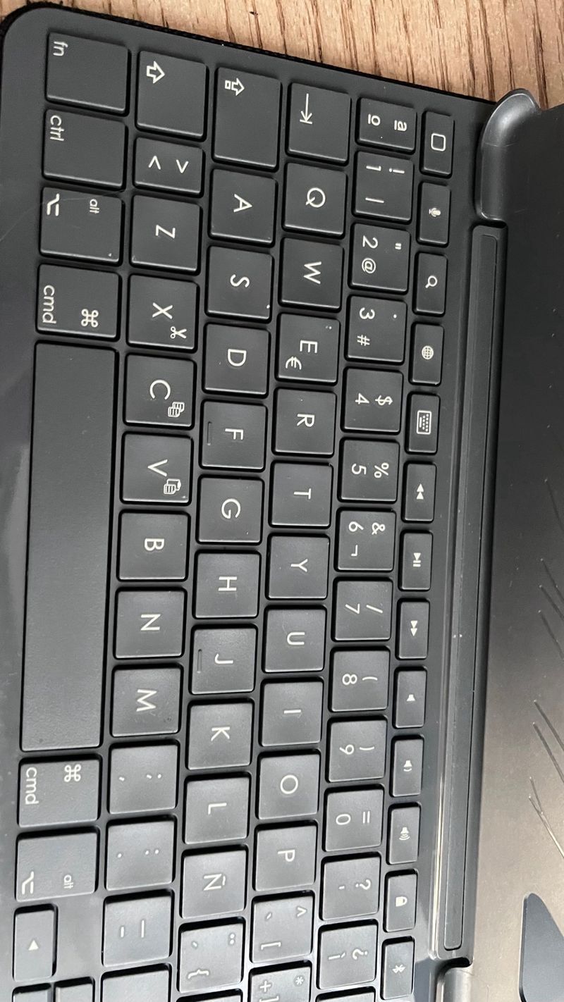 Funda con teclado Logitech iPad Air 2 afbeelding 5