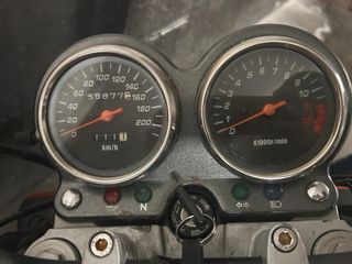 Suzuki GS500E 2006