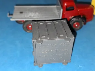 Camión  Dinky Toys años 60 camion Berliet en caja