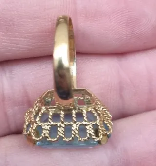 Dos cadenas mas un anillo todo oro 18 quilates