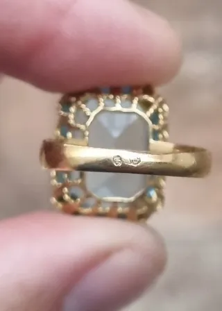 Dos cadenas mas un anillo todo oro 18 quilates