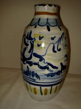 JARRÓN DE CERÁMICA