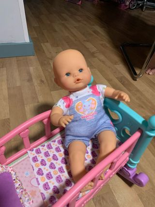 Cuna Nenuco con Bebé