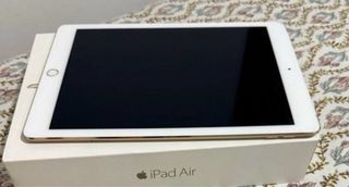 iPad Air Apple Dorado y Blanco