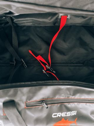 Bolsa de viaje Cressi Tuna 120l buceo y apnea .