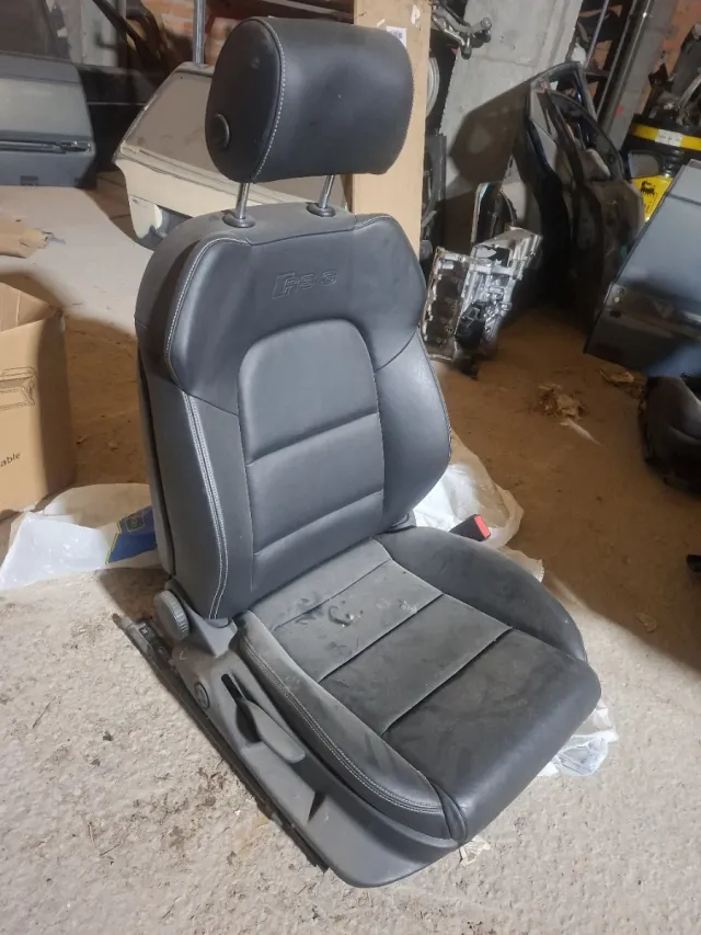 Asientos Audi RS3 8P