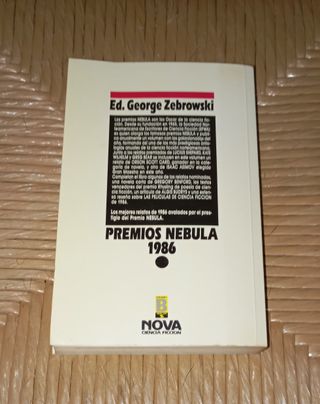Libro: Premios Nebula