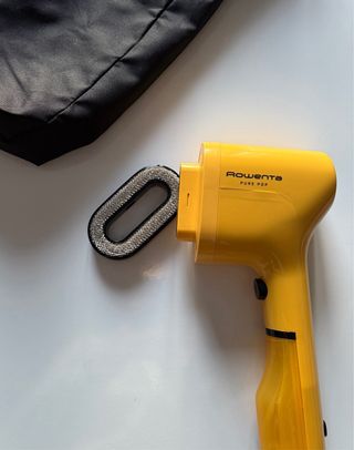 Plancha Vertical Rowenta Pure Pop Amarilla