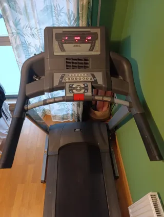 Tapis roulant BH ZX9000