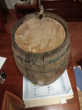 Botte piccola in legno