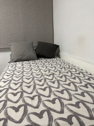 Cama nido con cajoneras abatibles