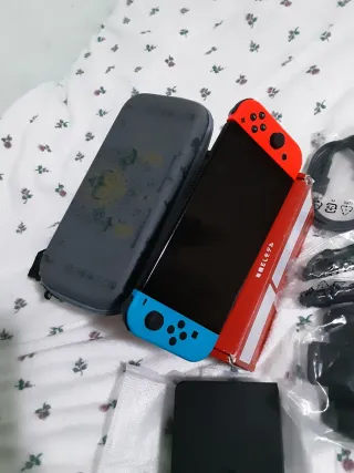 Nintendo Switch Multicolor/Rosso