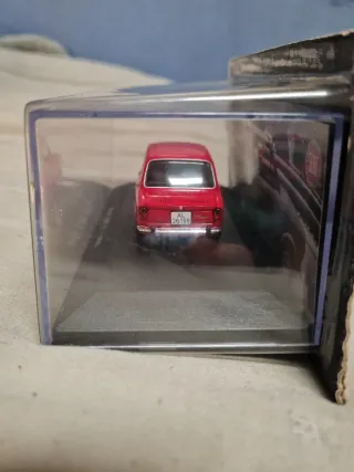 Maqueta Seat 850 E (1966)