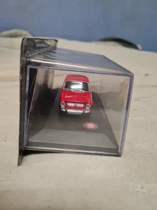 Maqueta Seat 850 E (1966)