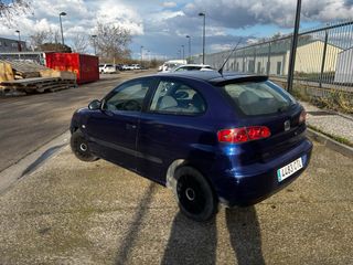 SEAT Ibiza 2004