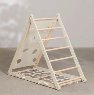 Triángulo de escalada SKLUM.