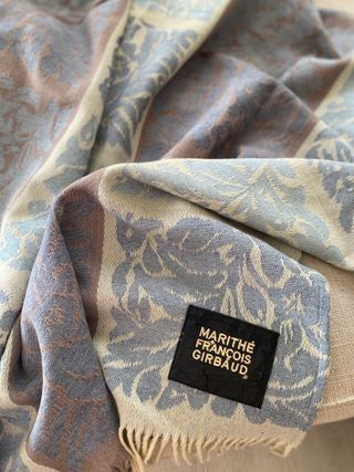 Manta/Capa Marithé François Girbaud