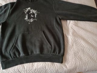 Sudadera Jujutsu Kaisen con capucha