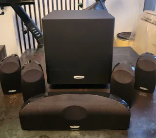 Sistema de audio Polk TL1600 5.1