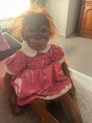 Mona reborn con vestido rosa