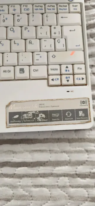 LG X120 Netbook (Para piezas o reparar) - SIN DISC