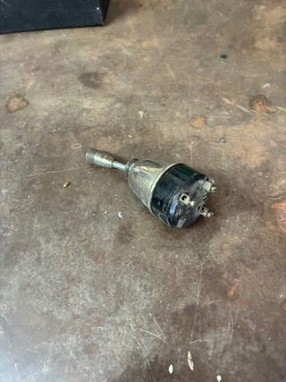 Llave antigua intermitente