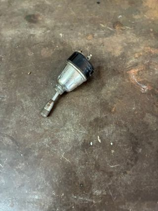 Llave antigua intermitente